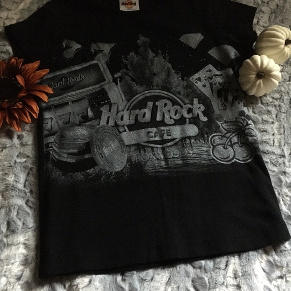 Glittering authentic Hard Rock Cafe Foxwoods tee - Picture 2 of 4